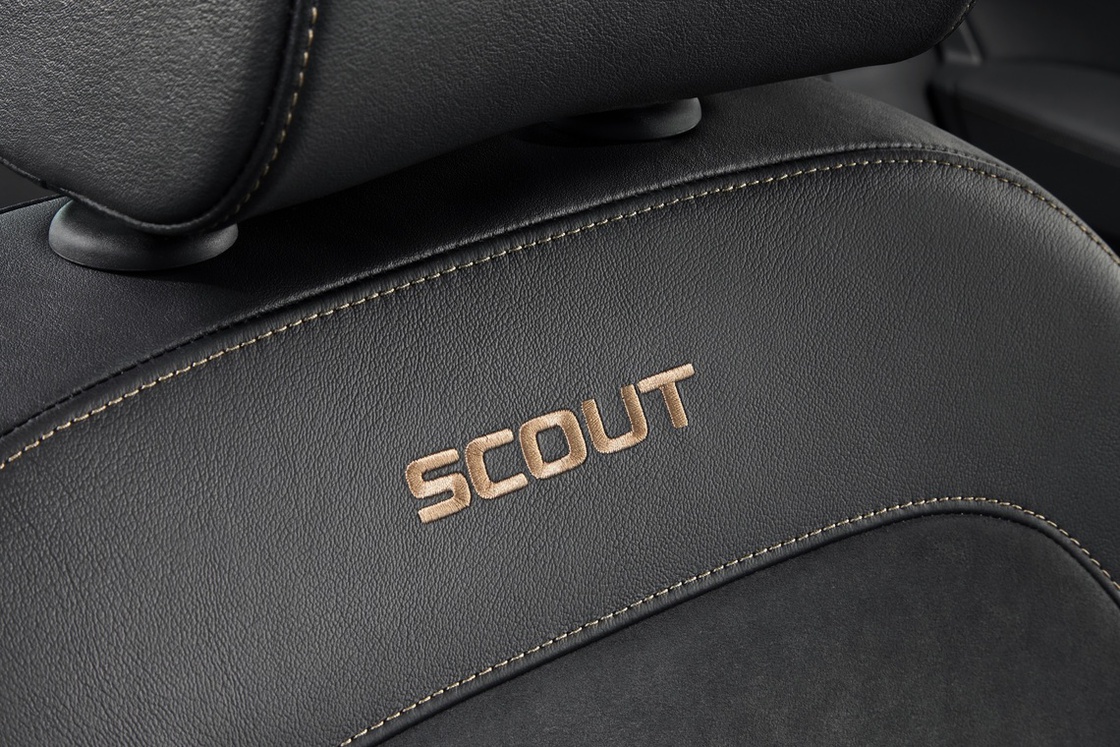 superb-scout-detail-03.5695c65f339001918ea07ddb02900e95.fit-1450x760.jpg